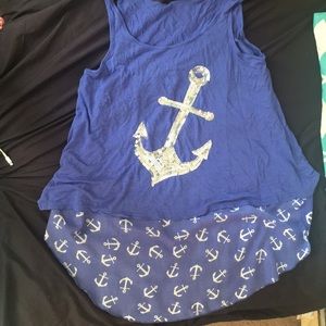 Crop top with long backing twice tank top straps